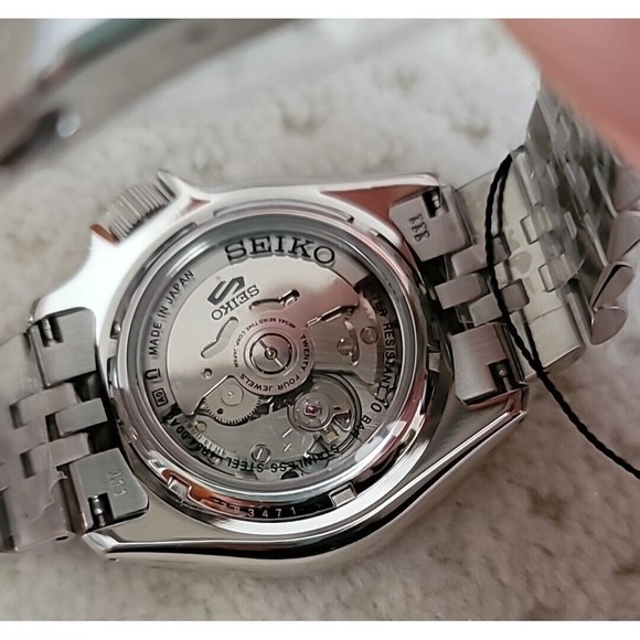 NIB Seiko 5 Sports SKX Sports Style GMT 42.5mm Men's Watch SSK001J8 JAPAN MADE - Picture 5 of 5